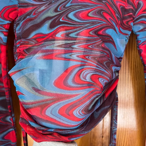 Forever 21 Sheer Long Sleeve Top - Picture 3 of 6